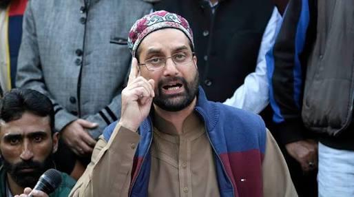 Shopian killings: Mirwaiz lashes out at Army